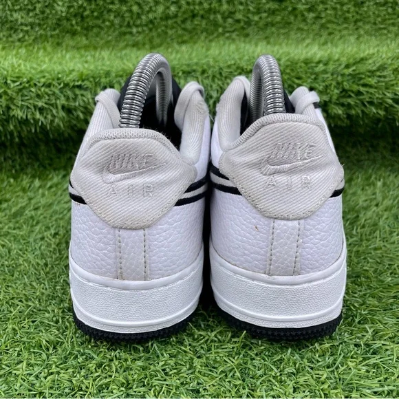 Nike Air Force 1 LV8 1 Black White Trainers 
Size UK 5.5
AV0743-001 - Picture 4 of 8